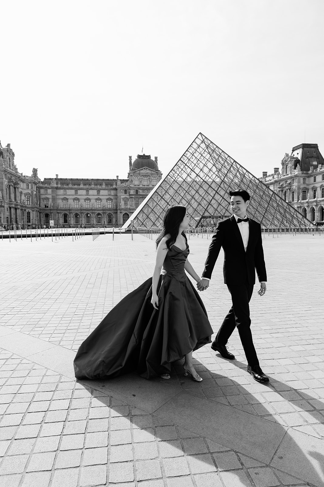 Fashion-inspired editorial couple portrait in Paris