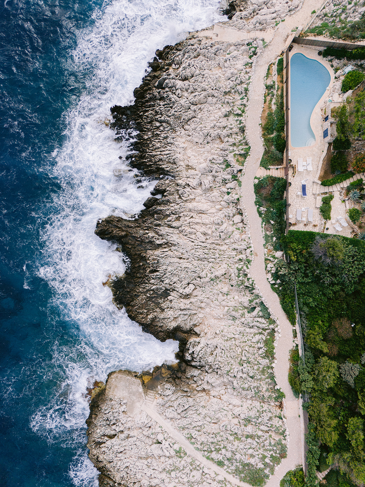 Aerial view of a French Riviera wedding venue beside the Mediterranean