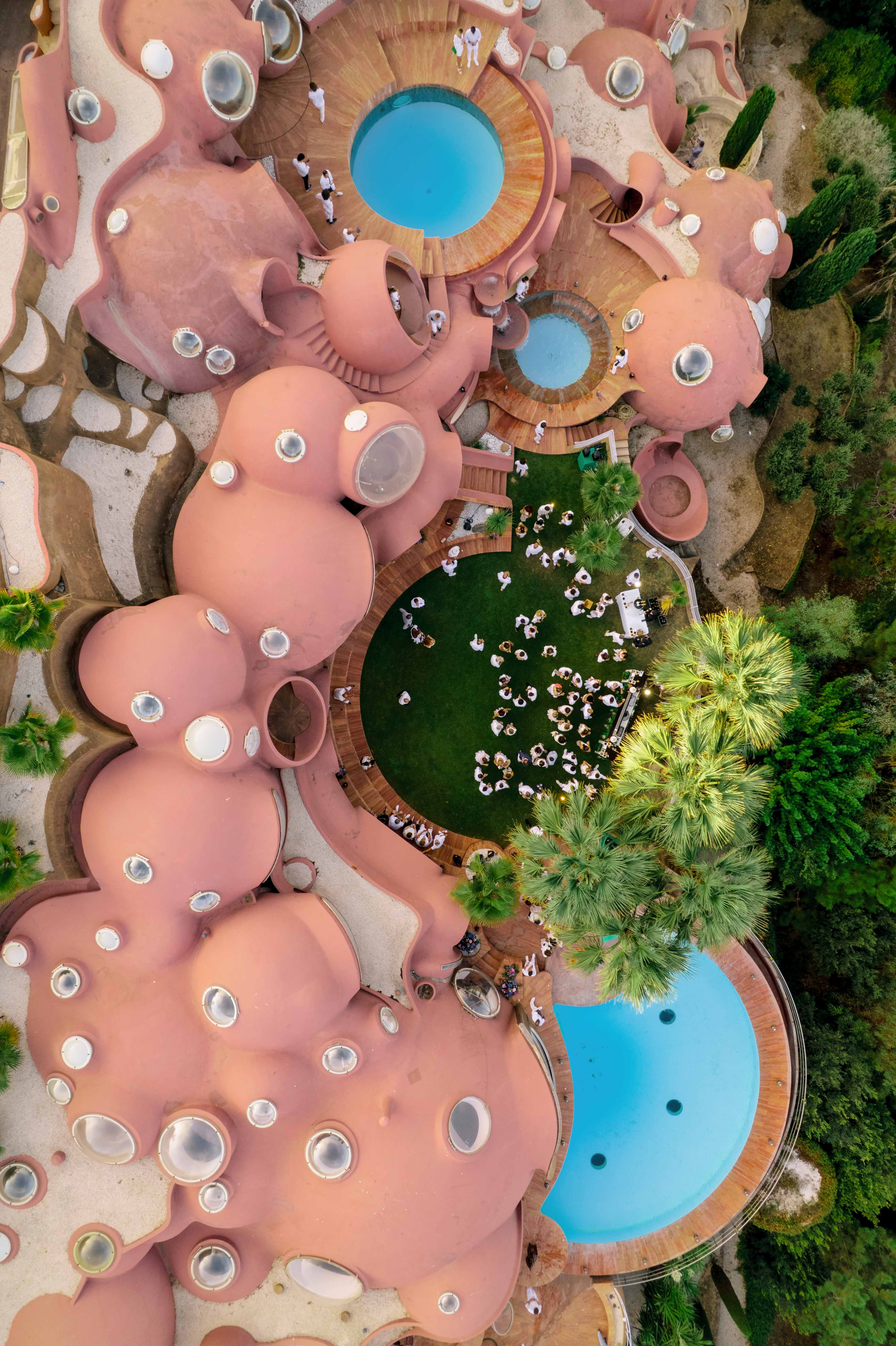Palais Bulles wedding venue overlooking the French Riviera