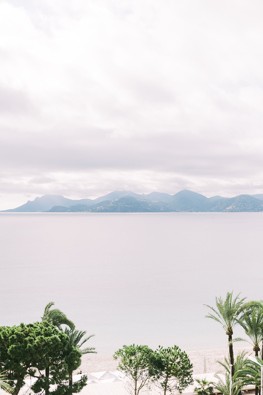 la vue sur mer de la suite principale du martinez