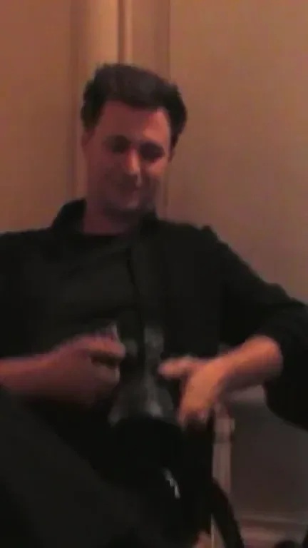 Jérémy Froeliger in Paris, a short portrait film with his camera