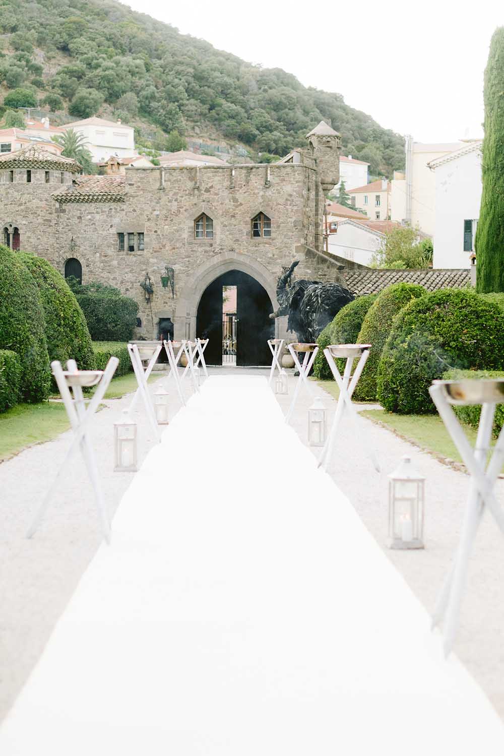 l entrée du chateau de ma,delieu la napoule