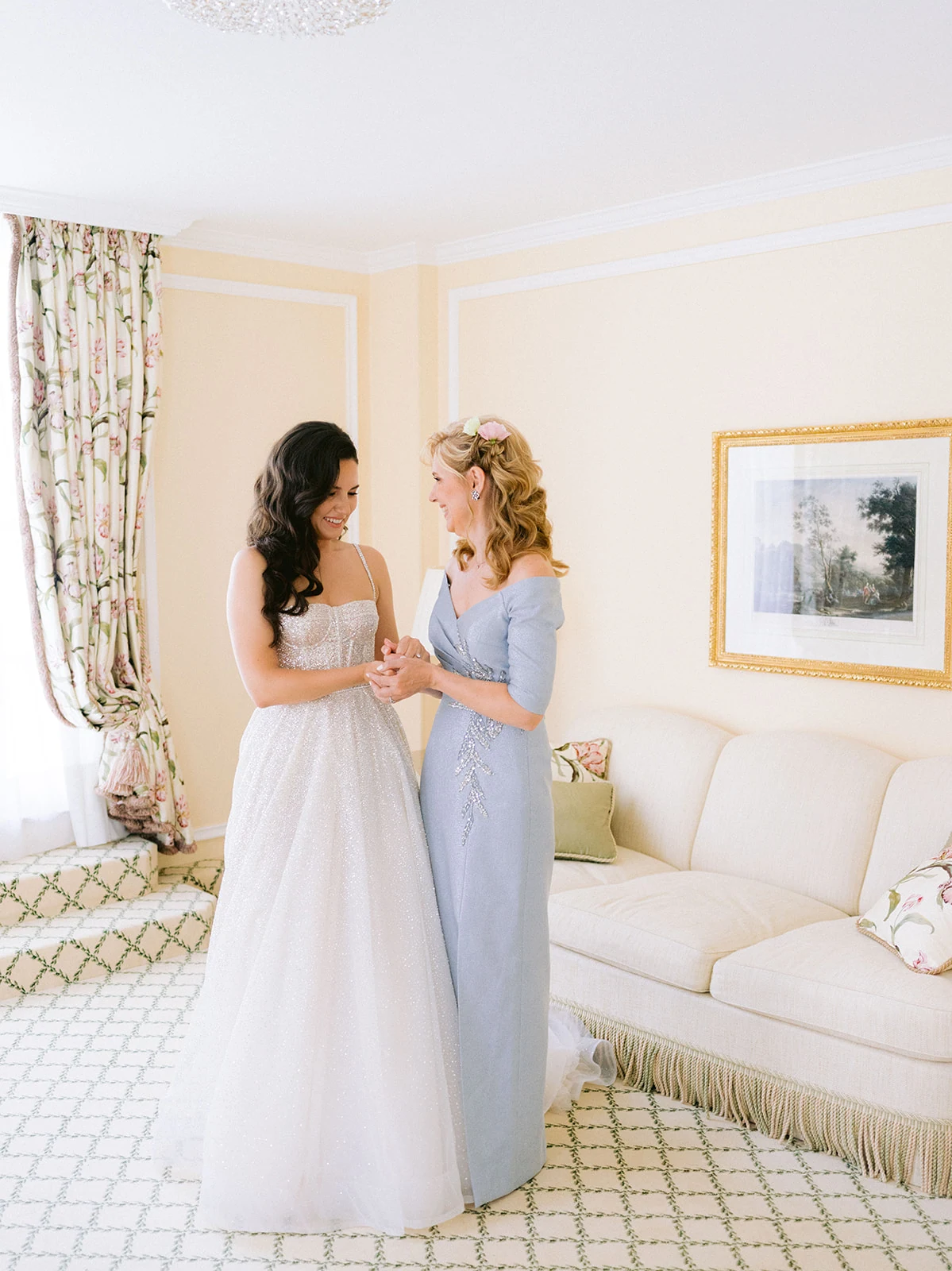 Bride and her mother during wedding preparations at Le Bristol Paris